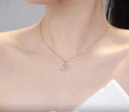 京东发布618黄金珠宝爆款清单 周大福吊坠、DR钻戒等大牌每满300减50(图10) 京东发布618黄金珠宝爆款清单 周大福吊坠、DR钻戒等大牌每满300减50(图10)