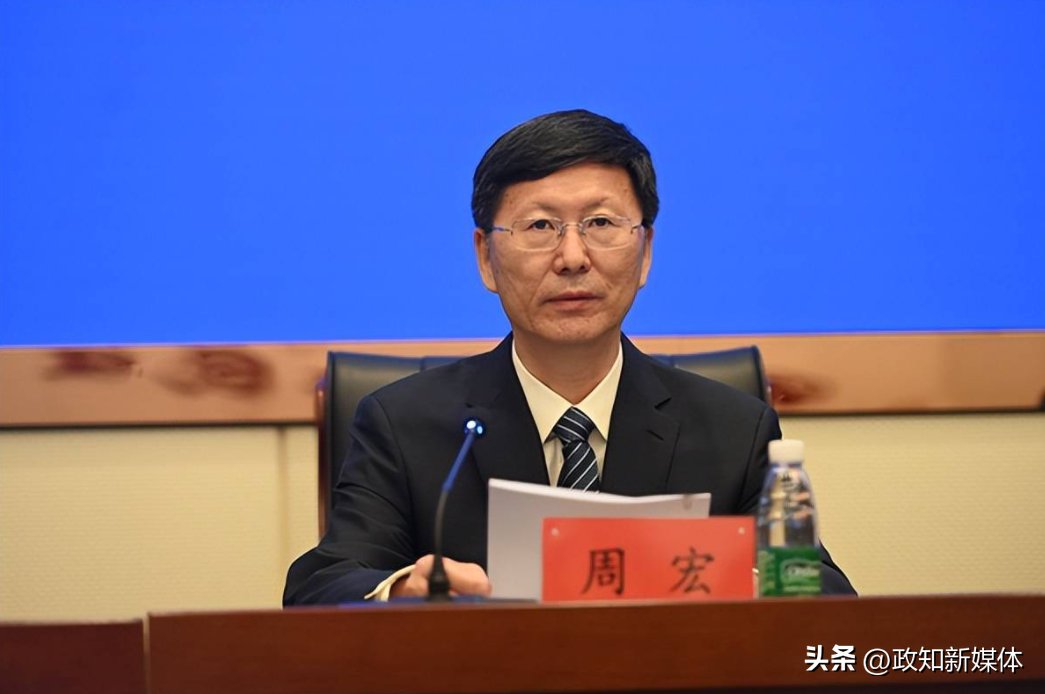 不许亲属谋私的厅官与不法商人沆瀣一气(图1)