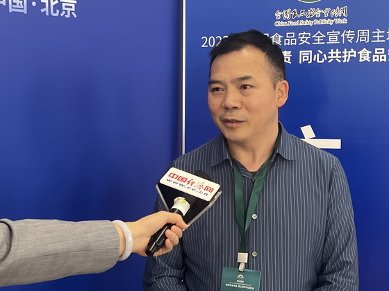 王华:以社会共治助力打造全社会食品安全氛围(图1) 王华:以社会共治助力打造全社会食品安全氛围(图1)