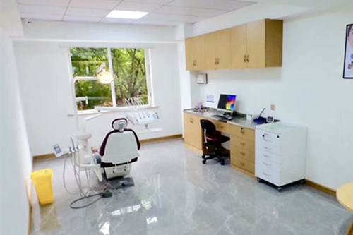 2023北京下牙根外露口腔医院top10排名整理发布！北京青橙口腔诊所一起来看看吧(图2)